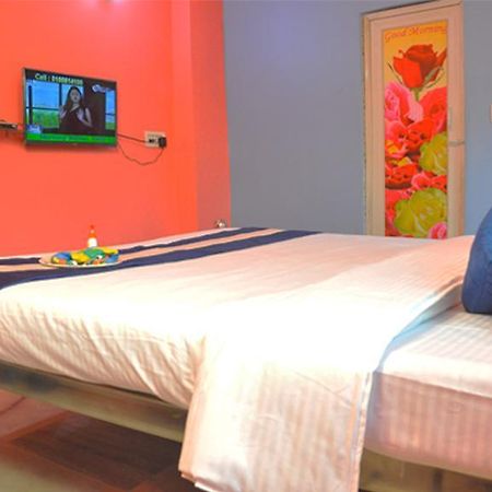 H C N Guest House Калькутта Экстерьер фото