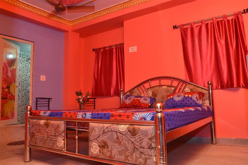 H C N Guest House Калькутта Экстерьер фото